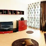 Sea Dream Apartment Warna