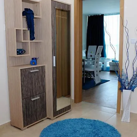 Апартамент сий дрийм под наем *